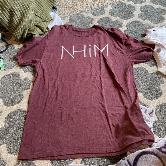 Shirt - Picture 1 of 2